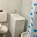 Ej Station Corner Apartman *