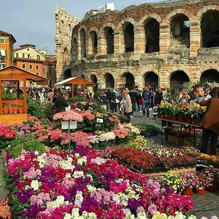 Διαμέρισμα Ej Station Corner *