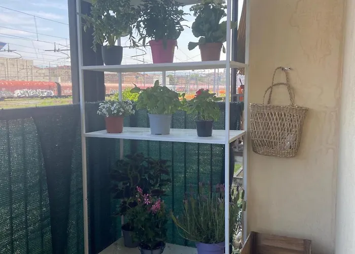 Apartament Ej Station Corner *