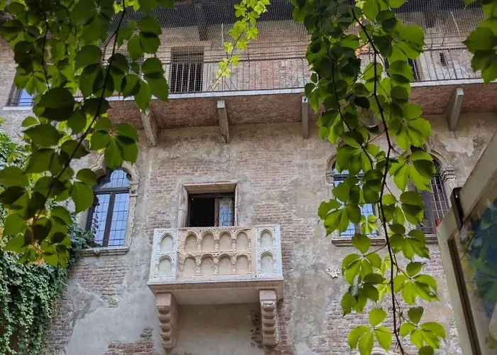 Ej Station Corner * 维罗纳